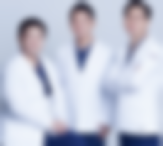 【韩国玉芭整形外科医院医生团队：】