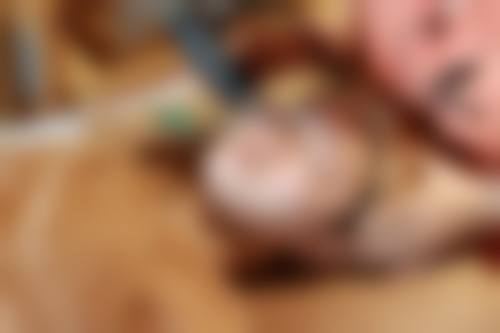 青岛善慈整形医院开展的项目丰富多样，包括眼部整形、鼻部整形、胸部整形、面部填充等。此外，还提供医疗美容服务、生活美容服务、医学研究和试验发展，同时还进行卫生用品和一次性使用医疗用品的销售，以及化妆品的批发和零售。