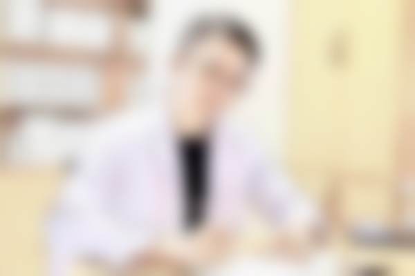 青岛瑧妍美医疗美容医院张春光预约后服务靠谱吗