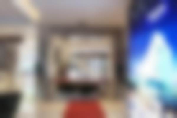 宁波美莱整形美容医院是一家正规的医院。它是美莱集团旗下的连锁机构，美莱集团在亚洲地区拥有优质的骨干医生资源和海内外精尖医疗技术支持。而且该医院在医资力量、设备、技术、环境、服务和管理六大方面实现了国内外化接轨，还具备多项国内外行业领跑技术，获得多项国内医学美容专项技术。从这些方面可以看出，医院有着严格的规范和标准，在技术和管理上都有一定的保护，是值得大家信赖的正规医美机构。