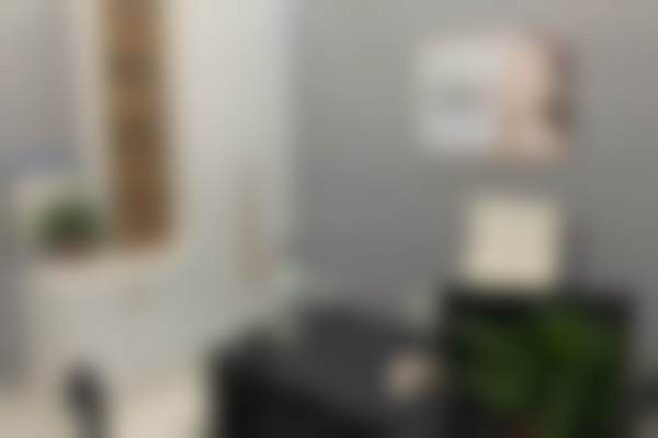 【方秀琴医生荣誉资质】