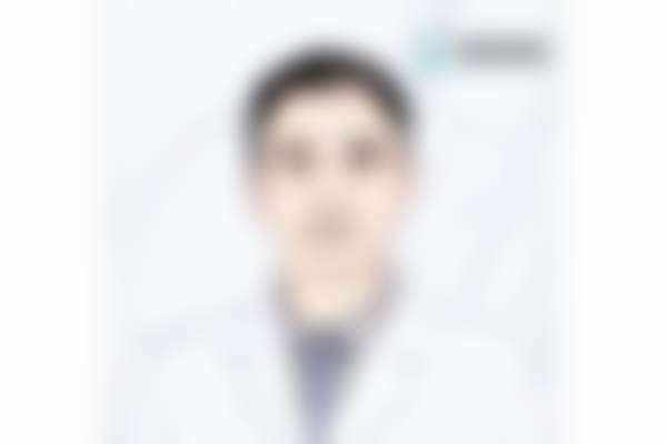 【郭芮君医生执业信息：】