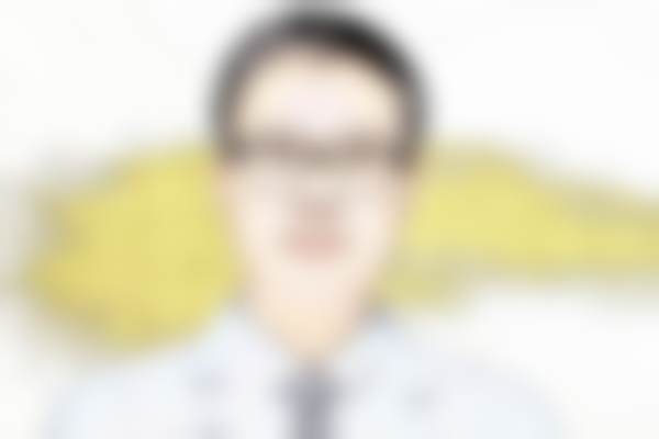 医生资质介绍:深圳艾瑞莎医疗美容门诊部杨恒医生