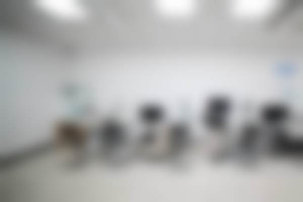 精良设备与技术团队支撑
