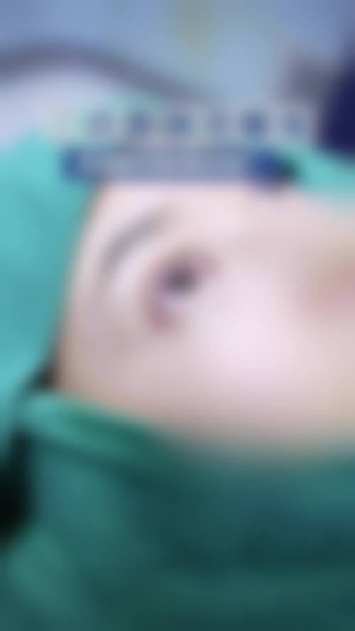 医生资质介绍:专精背景与执业认证